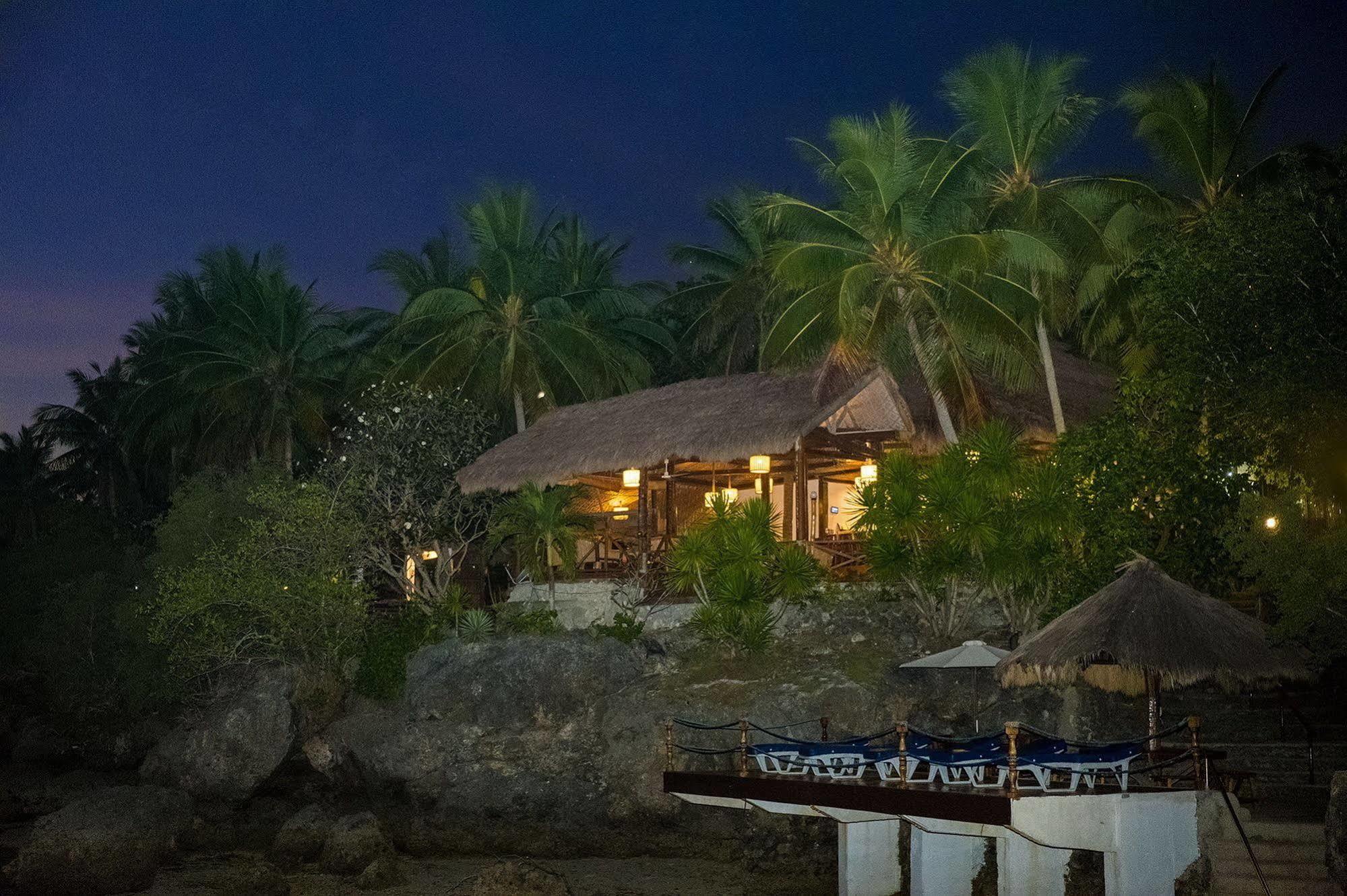 Sampaguita Resort Moalboal Buitenkant foto